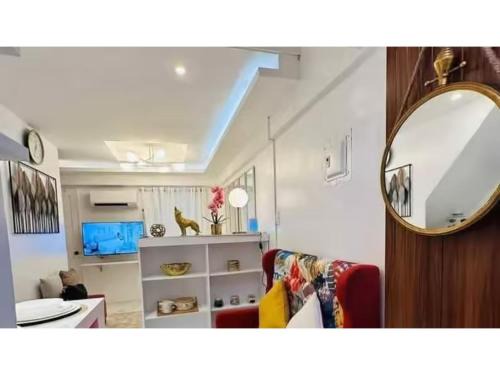 Budget Loft-type condo in Uptown CDO