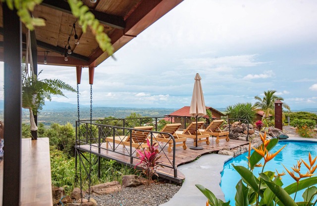Buen Camino Hotel, San Mateo