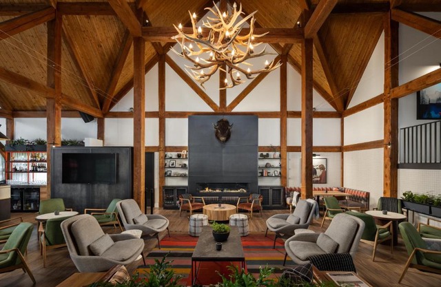 Buffalo Mountain Lodge