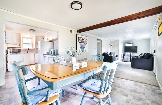 Buffalo/Niagara Charming Getaway