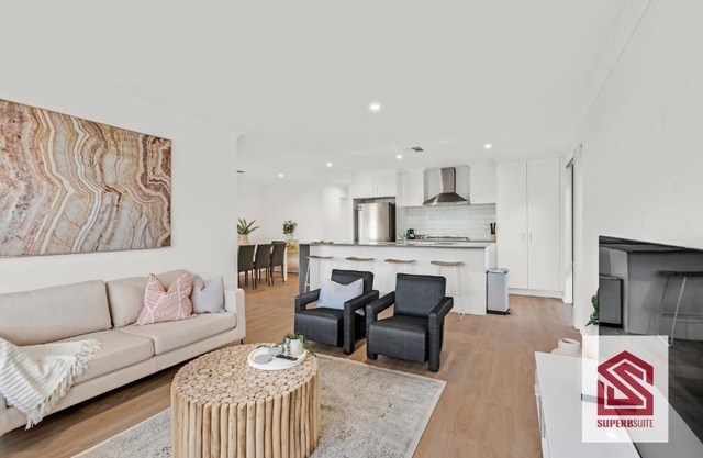 Bunbury Beach Splendor Modern Coastal Home