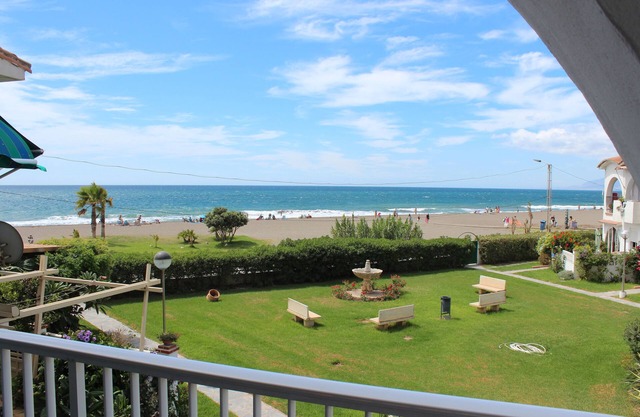 Bungalow on the beachfront. VFT/MA/11122