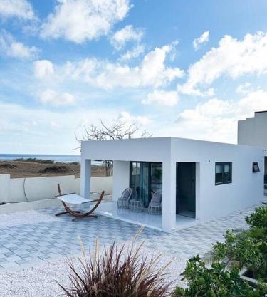 Bungalow Retreat in Curacao