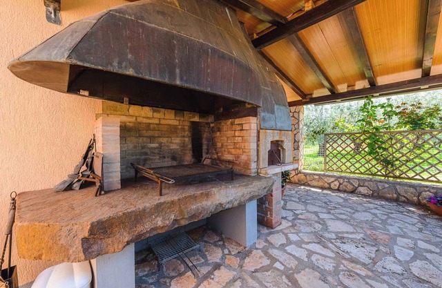 Bungalow with air conditioning and internet