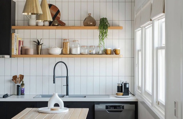 Burnie Retreat - Coastal Comfort Awaits
