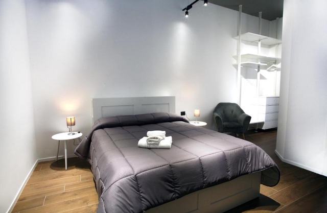 Business Home Via Isonzo B&B