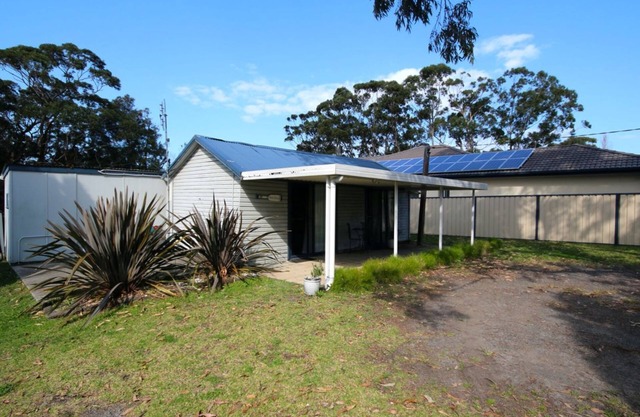 By The Water - Sanctuary Point , NSW - PET FRIENDLY