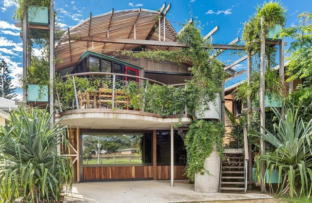 Byron Bay Accom 8 South Beach Lane Riverhouse