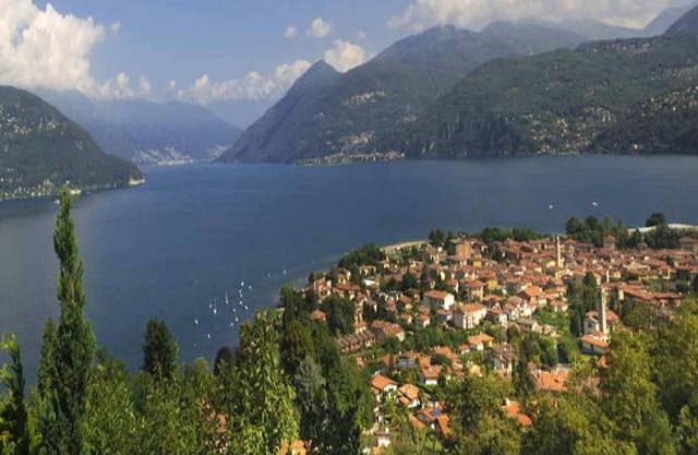 Charming Home by Lake with Scenic Trails