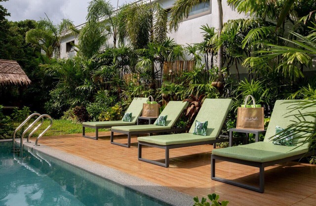 C Villa 8BR Luxury Seaview Villa, 2 swimming pools
