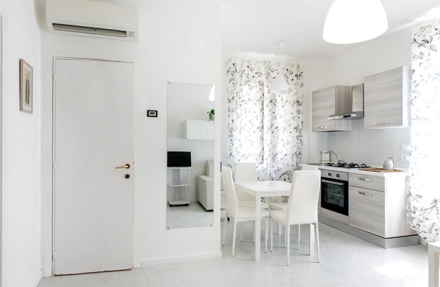 C004 - Camerano, nuovissimo bilocale con aria condizionata