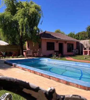 Cabaña El Solcito, con parque y pileta