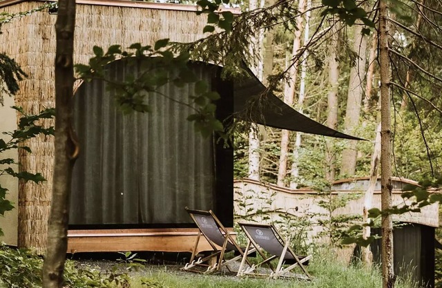 Cabane auf dem Hügel 2 Erwachsene + 1 Kind 17 Jahre