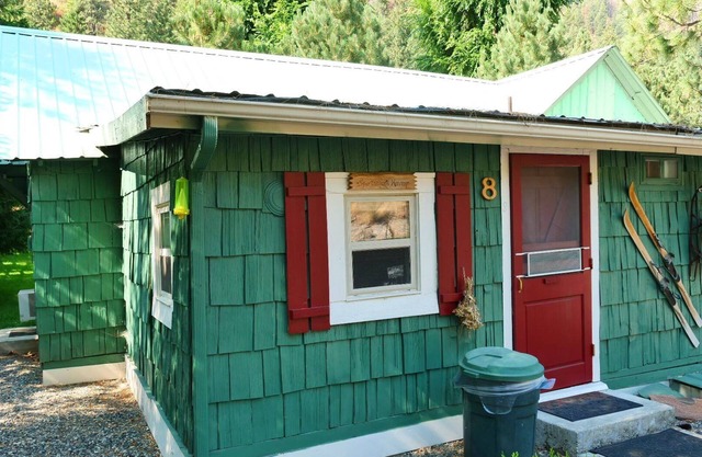 Cabin 8 - Sportman's Haven