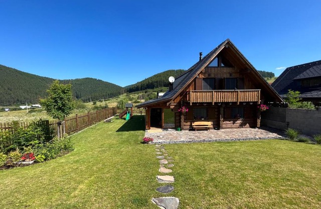 Cabin House Čičmany- Relaxačné zariadenie s ubytovaním
