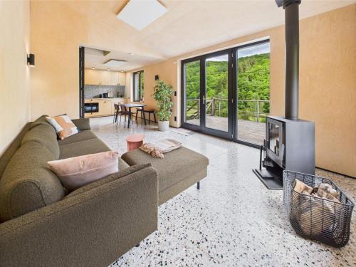 Cabin vr 4, zicht Semois-rivier!