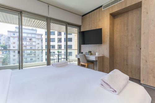 Cadence Studio & Balcony in Jounieh