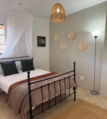 Cadle Craft Cottage