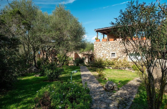 Caletta Nest 11 - seaview, shared seasonal pool, tennis