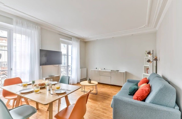 Calm & Bright T2 flat - Saint Mandé- Mid-term