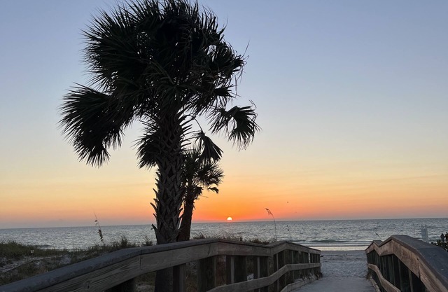 Calm waters and soft sand beaches - It’s a SHORE THING- king beds in each room