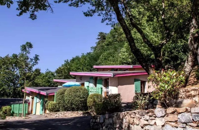 Camboussel Holiday Village * - Cottage Comfort 7 people