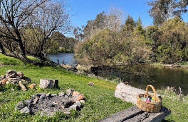 Camelia Cottage - Tumut River