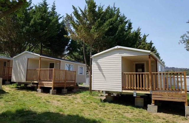 Camping 3 étoiles - Piscine - efcb0i