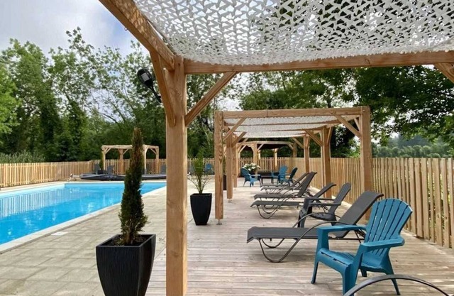 Camping 4 étoiles - Piscine - efd0if