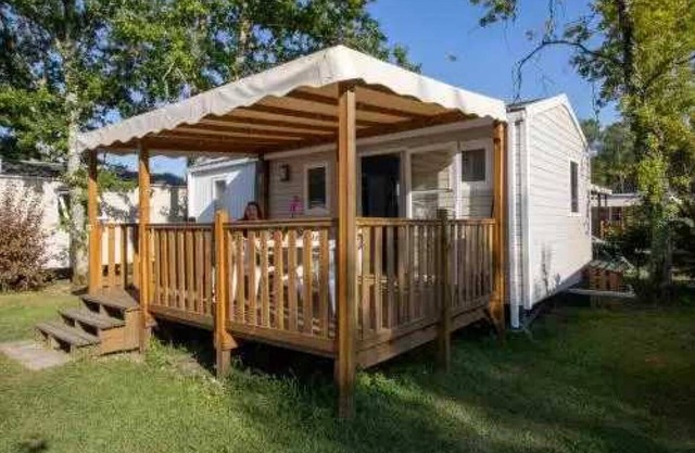 Camping 4 étoiles - Piscine - eecabb