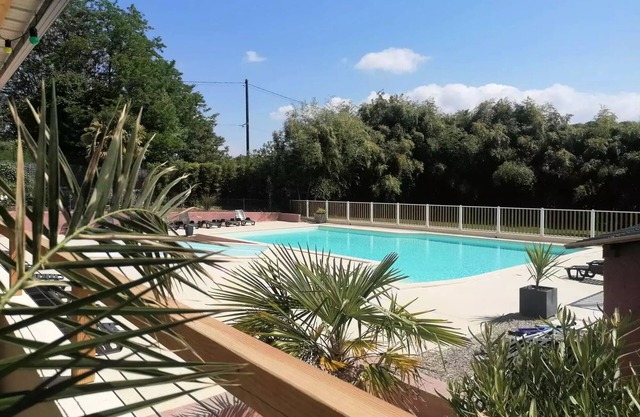 Camping L'Oasis du Berry * - Tent Lodge 2 people Without Sanitary