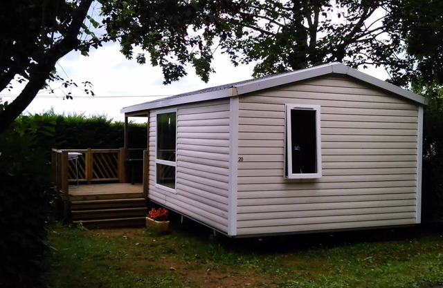 Camping Le Pigeonnier* - Alouette 3-room mobile home 4/6 people