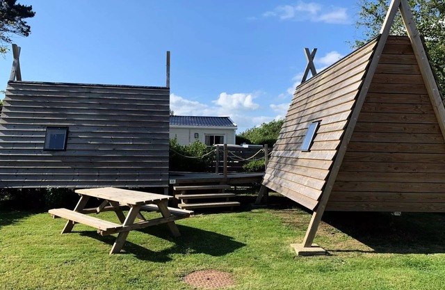 Campsite Kerlaz * - Tipi Hut 3 Rooms 4 People Without Sanitary