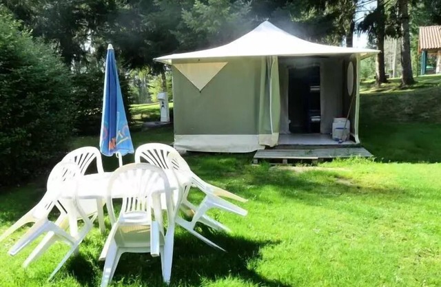 Campsite La Chanterelle* - Lagune Canvas Bungalow 3 Rooms 5 People Without Toilet Blocks