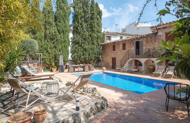 CAN FRESSA - Magnificent manor house with private pool and free Wifi
