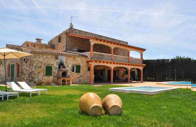 Can Grau, Holiday house for 24 persons in Sencelles