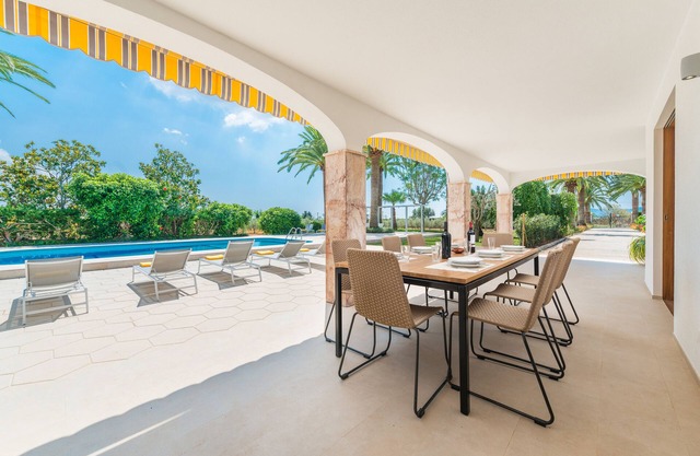 CAN RIBAS Finca for 8 with pool 6 km from Palma