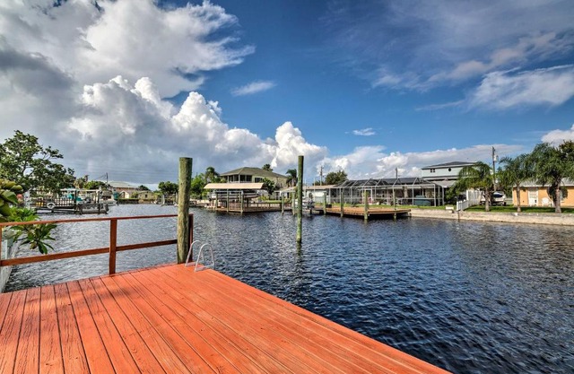 Canalfront Hudson Home with Private Dock and Yard!