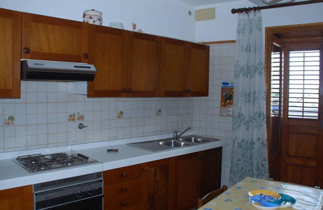 canneto beach lipari