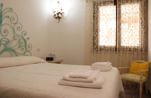 [Cannigione] just a few steps from the sea