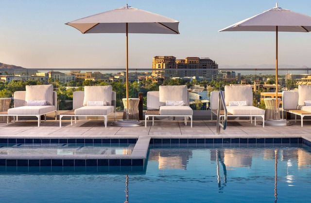 Canopy by Hilton Scottsdale Old Town