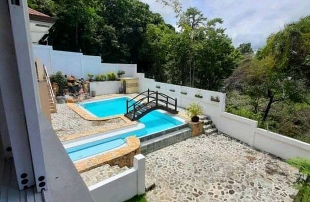 Canoy's Mansion Apartelle in Dalaguete Cebu