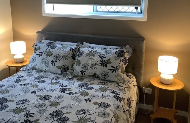 Canungra Valley Views 1BR Guesthoust with Patio