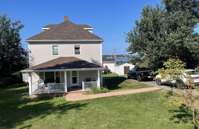 Cape Breton Port Hood Village House