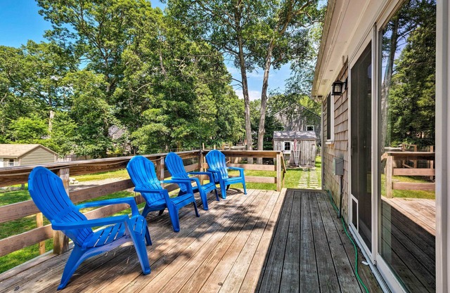 Cape Cod Escape ~ 2 Mi To Beaches & Dining!