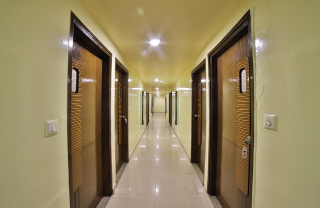 Capital O 1967 Hotel Kalash Residency