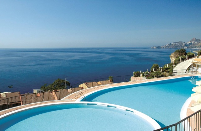 Capo Dei Greci Taormina Coast Resort Hotel & SPA