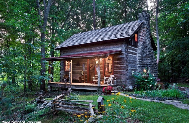 Captain's Cabin Bed & Breakfast: Bourbon Trail, History & Romance