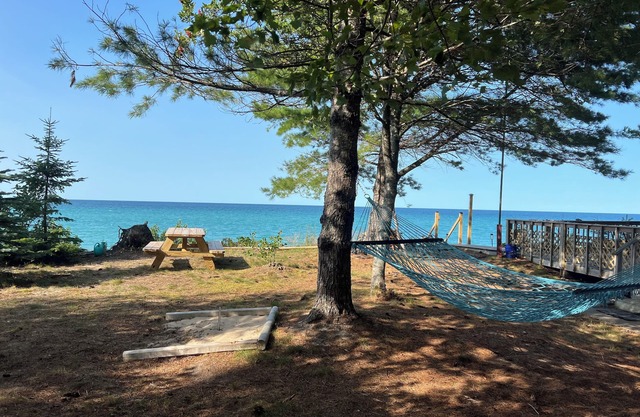 Captain's Lake Superior Beach House!