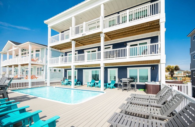 Carolina Dreamin': Oceanfront w/Private Pool, Hot Tub, Elevator!